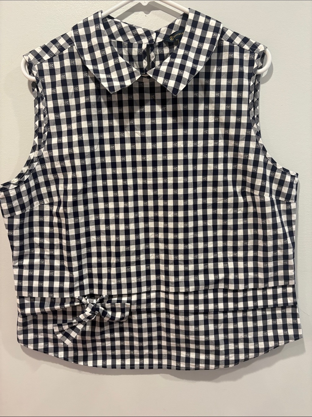 Brooks Brothers navy and White Gingham Sleeveless Tie-Hem ptp22 length 24